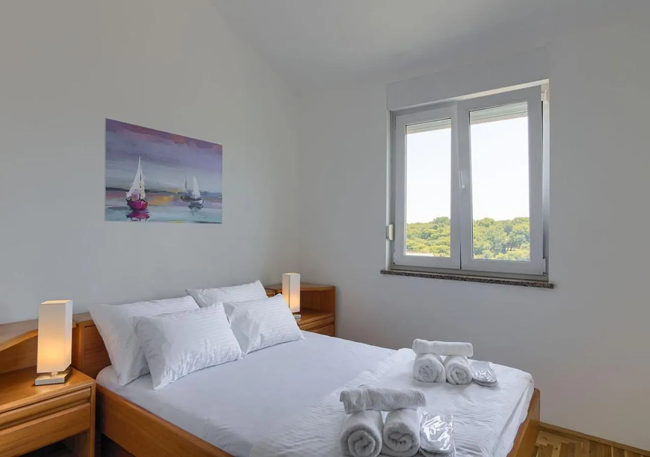 Apartment D. Bella Donna Premantura