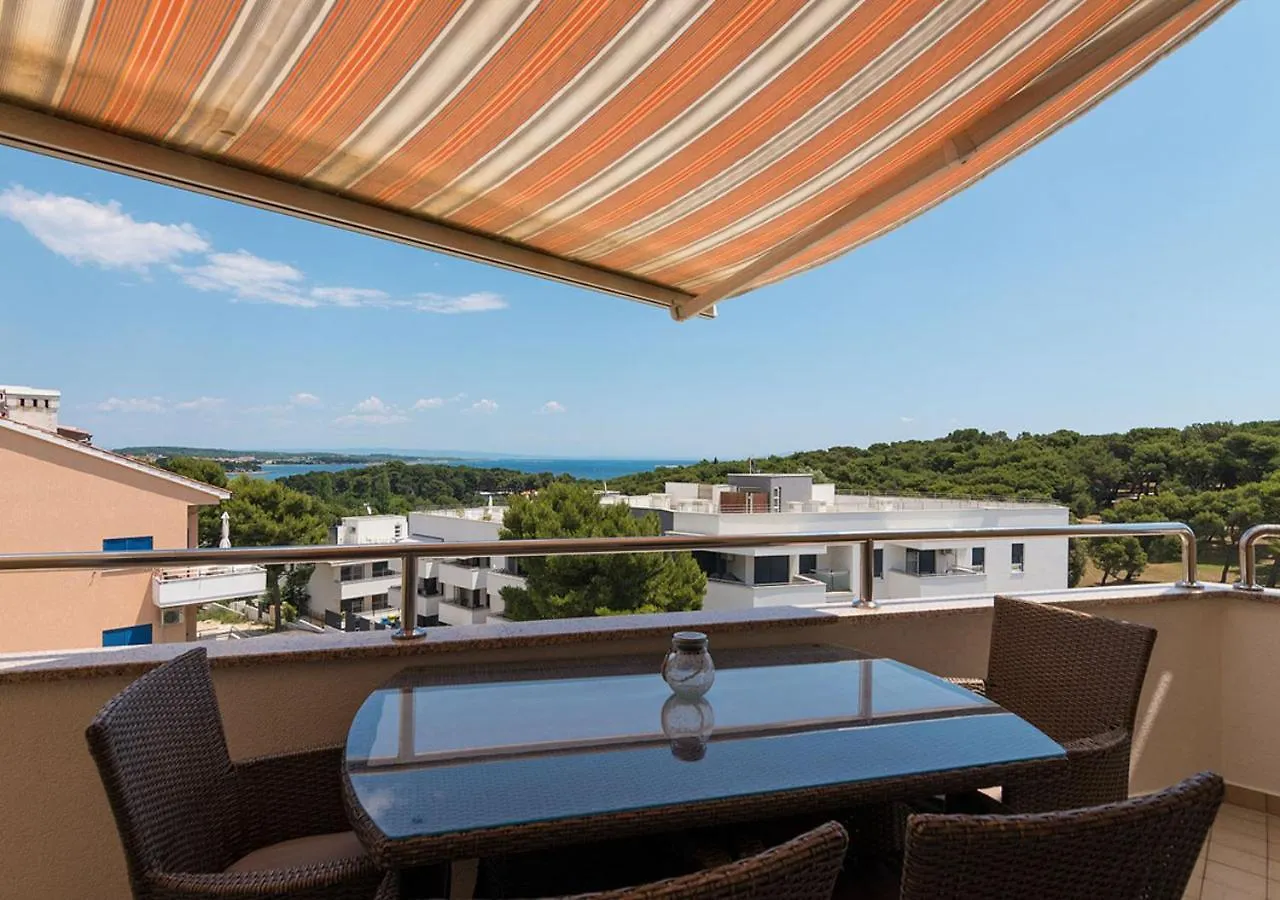 Apartment D. Bella Donna Premantura Croatia